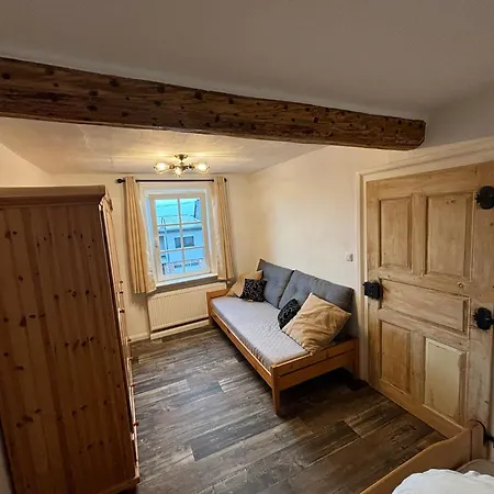 Streamatze Auf Whiskey's Farm Apartment